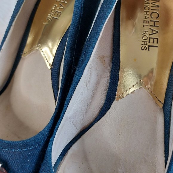 Michael Kors Women's Blue Gold MK Espadrille Wedge Peep Toe Sandals 6 1/2M - Picture 8 of 9